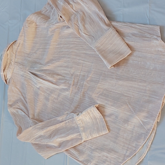 Andrew Marc Women's Collar Button Down Shirt - Picture 8 of 9